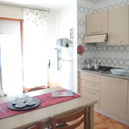 Flat 100m From The With Sunny Terrace Apartment *