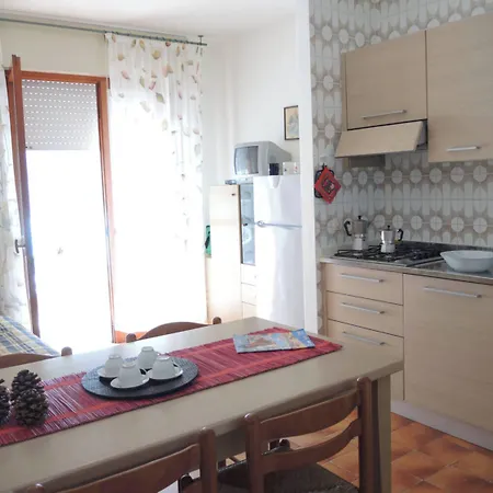 Appartamento Flat 100 M From The With Sunny Balcony *